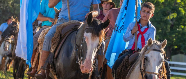 Alba Posse celebró la Fiesta Gaucha con participación regional