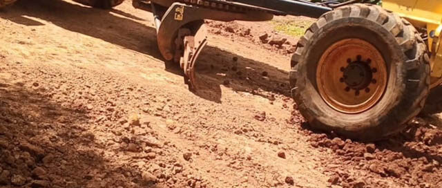 Wanda continúa con trabajos de mejora y mantenimiento en calles del barrio Piedras Preciosas