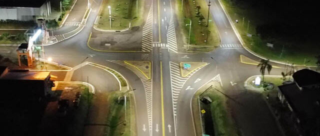 Instalaron nuevas letras corpóreas con iluminación LED en el acceso a San Ignacio