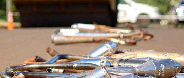 San Javier destruyó caños de escape no autorizados para reducir ruidos molestos