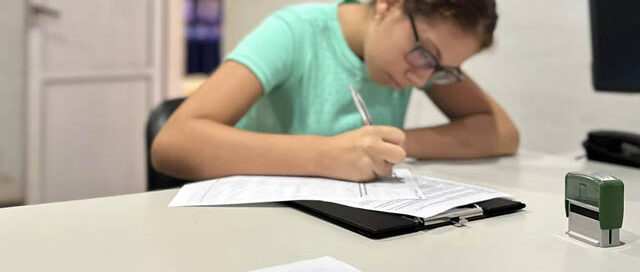 San Javier: jóvenes firmaron convenios para ingresar y permanecer en la Residencia Estudiantil Municipal