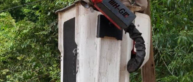 Candelaria: Avanza la instalación de nuevas luminarias en los barrios para mejorar la seguridad y el alumbrado público